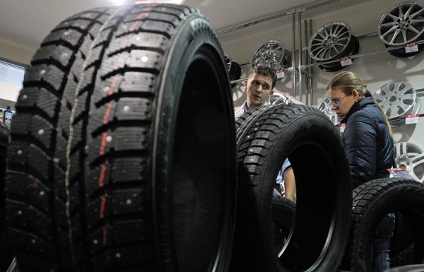 Госдума рассмотрит законопроект о штрафе в 2 тыс. рублей за шины не по сезону