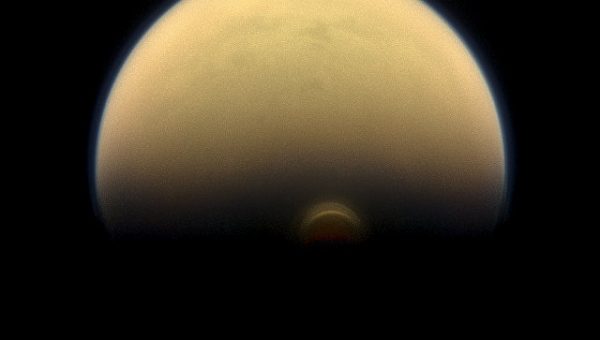Ученые НАСА впервые увидели, как наступила зима на Титане 