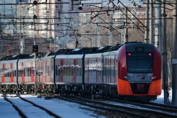 Поезда будут останавливаться на окраине Москвы