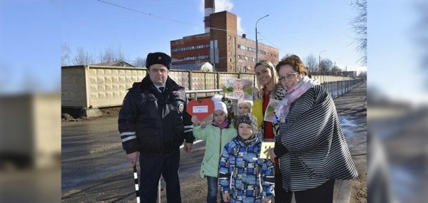 
			
												
				Дошкольникам в Солнечногорском районе рассказали о правилах дорожной безопасности