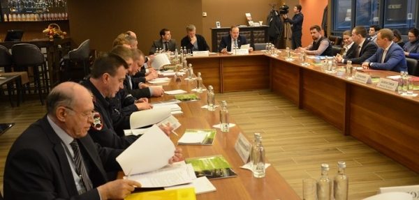 Перспективы развития аэропорта «Жуковский» обсудили на круглом столе Мособлдумы