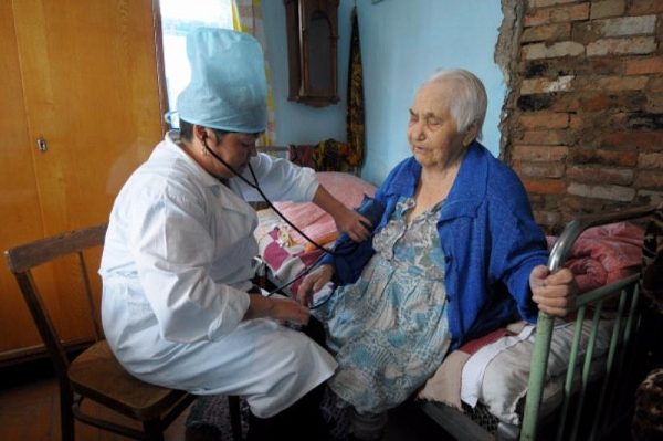 Сельских жителей важно обеспечить качественной и доступной медпомощью - Воробьев