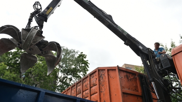 Доля областных СНТ, заключивших договор на вывоз мусора, выросла до 93% в 2016 году