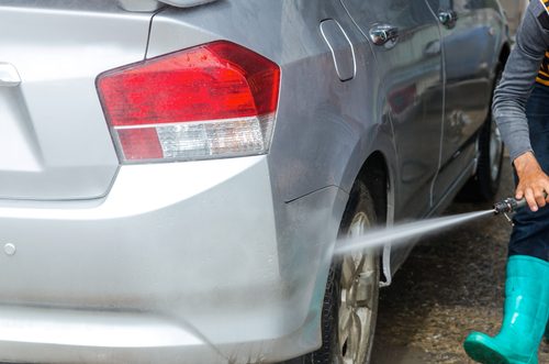 Можно ли мыть машину в мороз