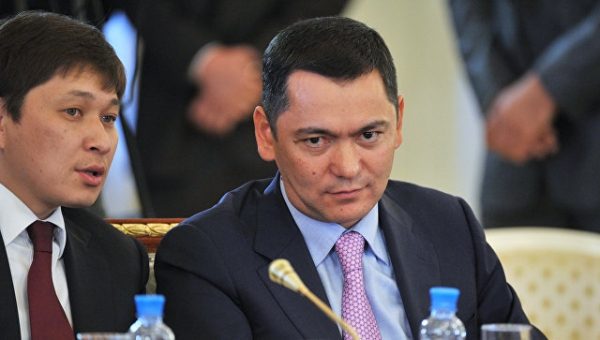 В Киргизии лидера парламентской оппозиции выдвинули кандидатом в президенты