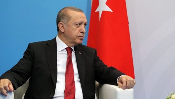 Эрдоган заявил, что Германия совершает политическое самоубийство
