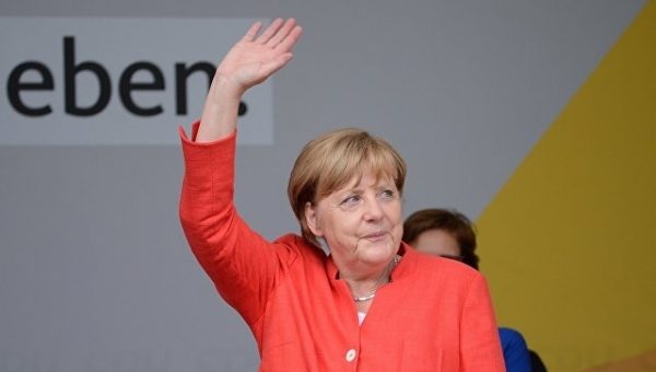 Меркель заявила, что миграционный кризис 2015 года не должен повториться