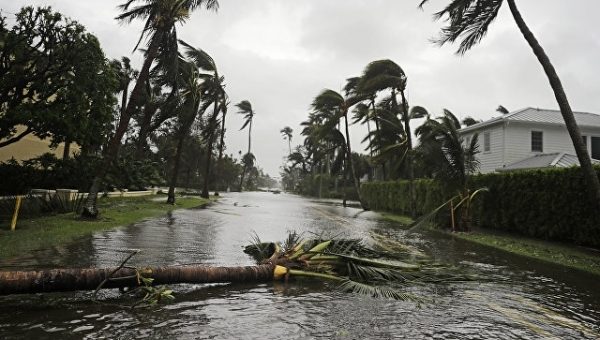 Ураган “Мария” снес крышу резиденции премьер-министра Доминики