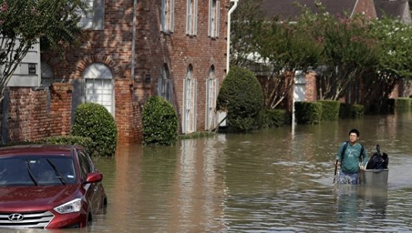 Губернатор Техаса сообщил о 80 погибших из-за урагана “Харви”