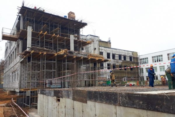 Реконструкцию школы в Пушкине закончат в III квартале 2018 года