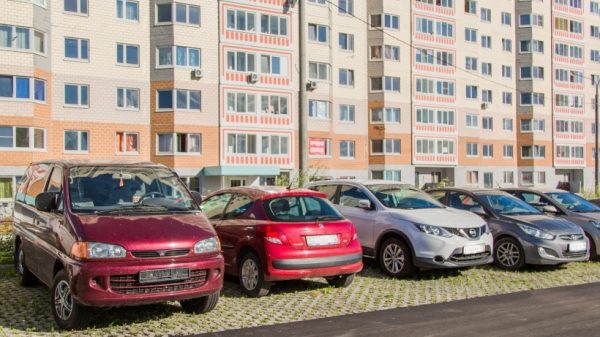 Около 6 тыс. машино-мест планируют обустроить в Балашихе в 2018 году