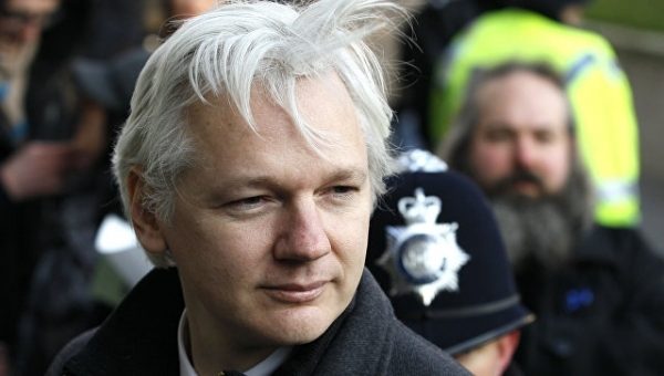 В WikiLeaks рассказали о “внимании” ВМС США к Ассанжу