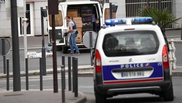 Во Франции задержали двух мужчин за пропаганду ИГ* в Telegram, сообщили СМИ