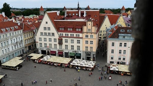 Тысячу эстонских чиновников переводят за пределы Таллина