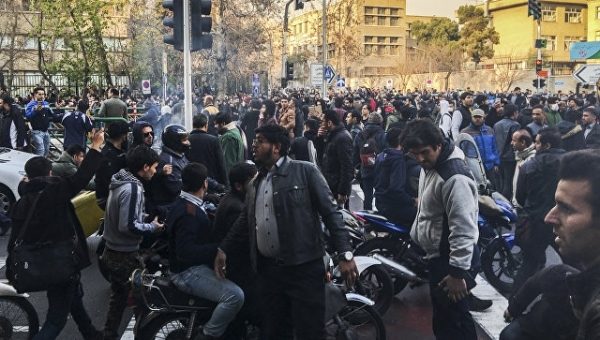 В Иране во время акций протеста задержали гражданина европейской страны