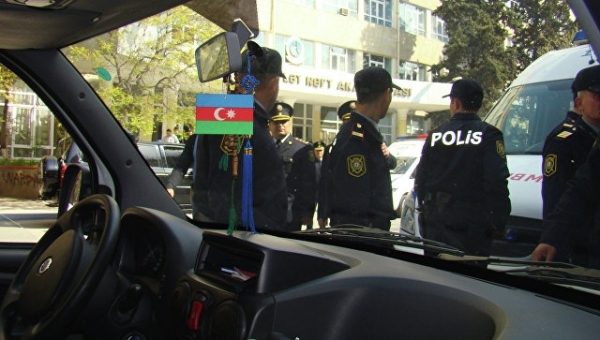 В Азербайджане после ДТП с автобусом возбудили уголовное дело