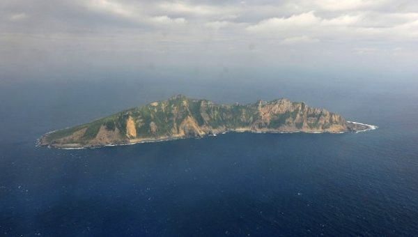 Китай призвал Японию не провоцировать инциденты вокруг спорных островов