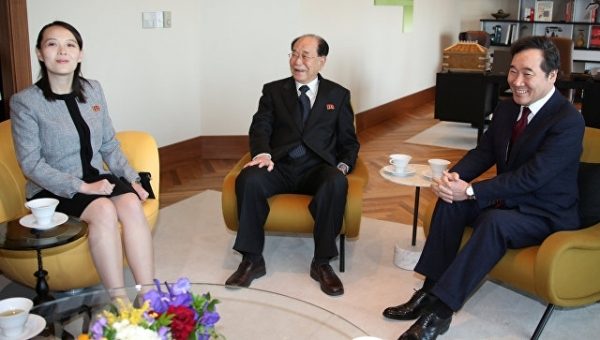 Ким Чен Ын встретился с делегацией, которая ездила на открытие Олимпиады