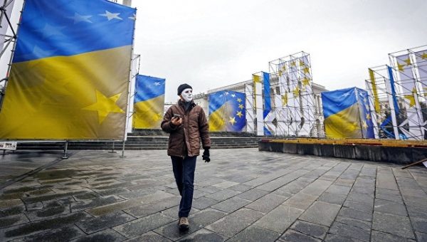 В Киеве признали неконституционным закон о статусе русского языка в стране