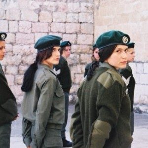 Дамы с мужским характером: кино о женщинах-солдатах, которое стоит посмотреть на 23 Февраля