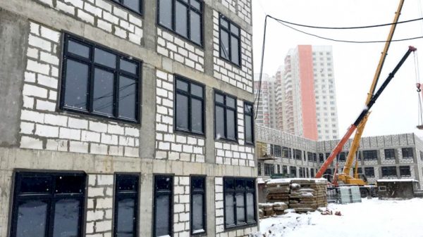 Строительство 200 новых школ позволит ликвидировать вторую смену в Подмосковье