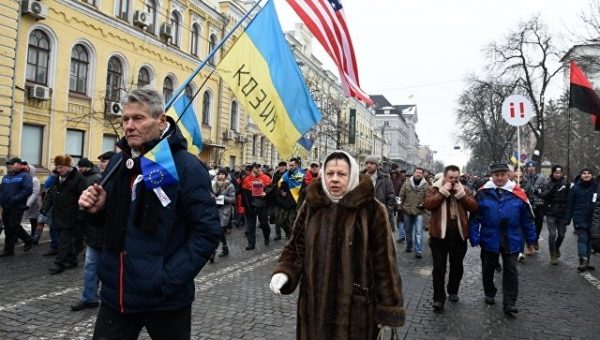 Саакашвили хочет представить на Украине кандидата в президенты “от народа”