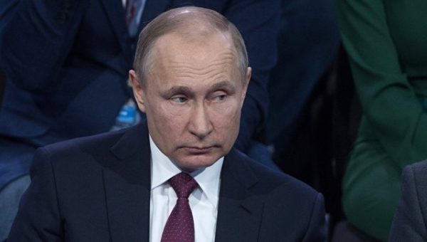 Путин потребовал от США официальных документов по “российскому делу”