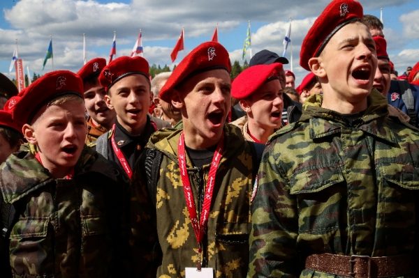 Более 600 юнармейцев приняли участие в военно-спортивных играх в Павловском Посаде