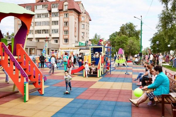 Жители дома в микрорайоне Подольска стали победителями областного фестиваля «Наш двор»