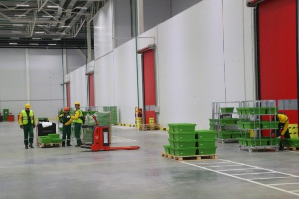 Создано 2,5 тыс. рабочих мест в новом распределительном центре «Утконоса» в Подмосковье