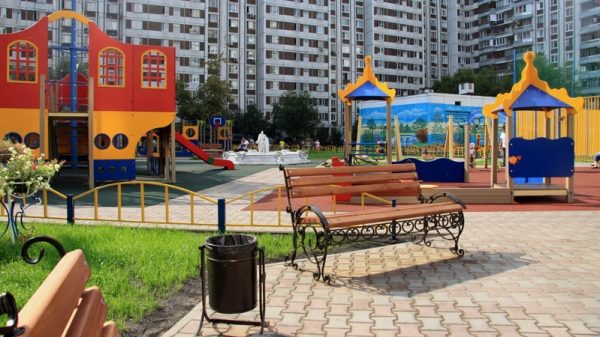 Более 30 дворов планируют благоустроить в Коломенском округе в 2019 году