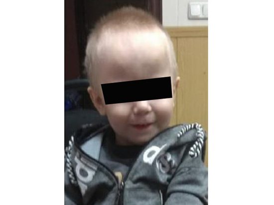 Жители Щелкова рассказали, откуда мог появиться найденный на улице малыш