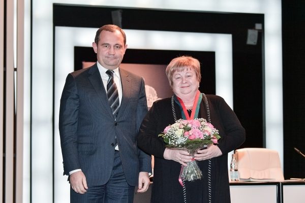 Игорь Брынцалов наградил депутатов предыдущих созывов Мособлдумы за вклад в развитие законодательства