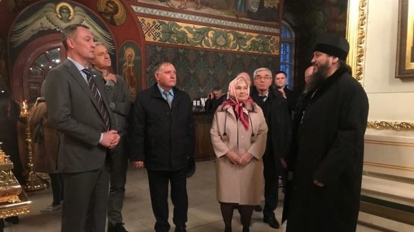 Депутатам Госдумы рассказали об истории Иосифо-Волоцкого монастыря в Волоколамском районе