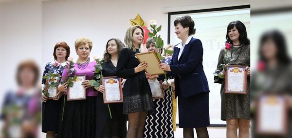 Гимназия №6 в Солнечногорске отметила свое 70-летие