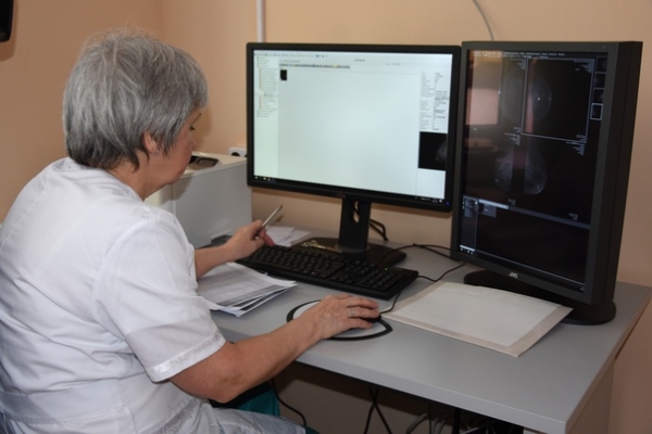 Около года пациентки были вынуждены ездить в Наро-Фоминск – в начале 2018 года в ЦРБ вышел из строя старый маммограф