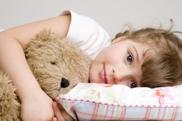 
                                                    Часто болеющий ребёнок: 5 главных причин                                                