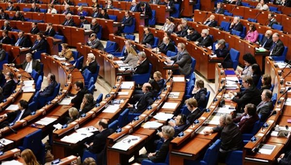 Слуцкий: резолюция ПАСЕ по выборам в Крыму может затруднить возвращение РФ