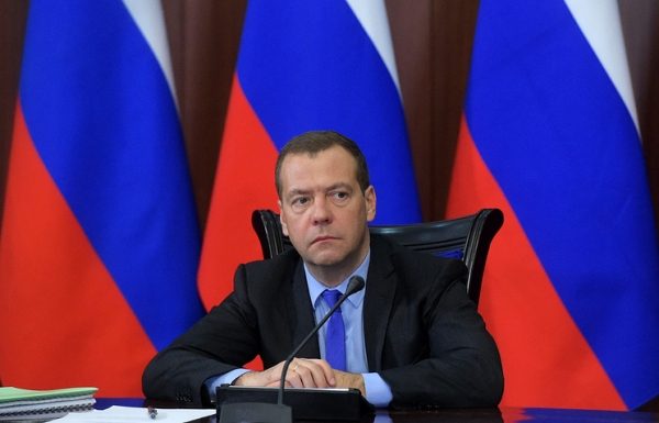 Медведев отметил вклад немцев в развитие экономики, культуры и искусства России