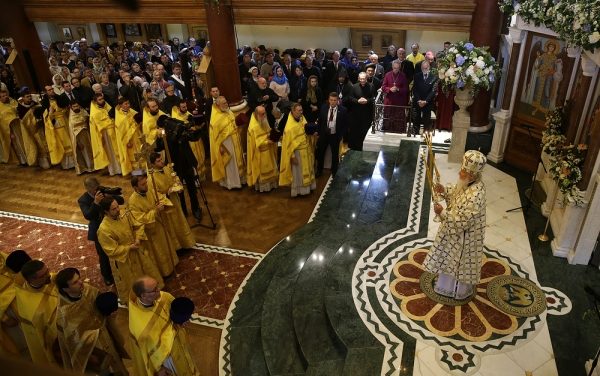 Около тысячи человек помолились вместе с патриархом Кириллом в Лондоне