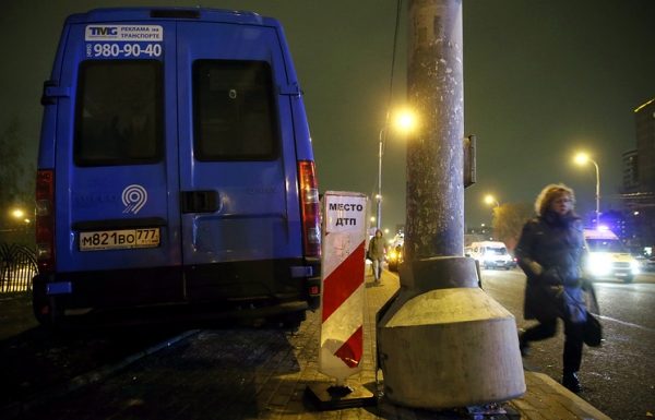 Состояние сбитых маршруткой людей в Москве оценивается как средней тяжести