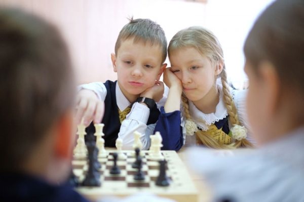 В Москве началась олимпиада по шахматам среди школьников