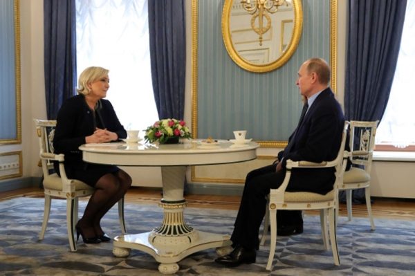 Эксперт: встреча с Путиным поможет Ле Пен победить на выборах
