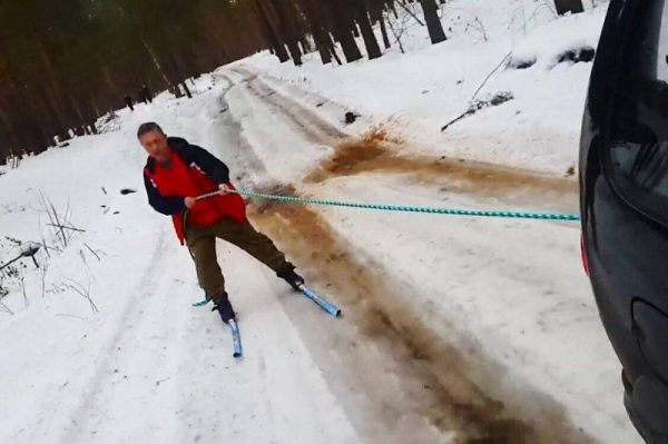Житель Шатуры совершил марш-бросок на лыжах из Северной Гривы в Петушки