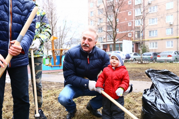 Первый окружной субботник состоялся в Люберцах