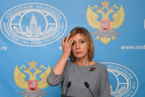 Захарова: МИД РФ обеспокоен деятельностью Канады на Украине