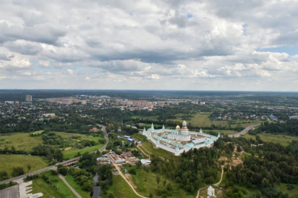 Отдых в Подмосковье: регион ожидает около 13 миллионов туристов