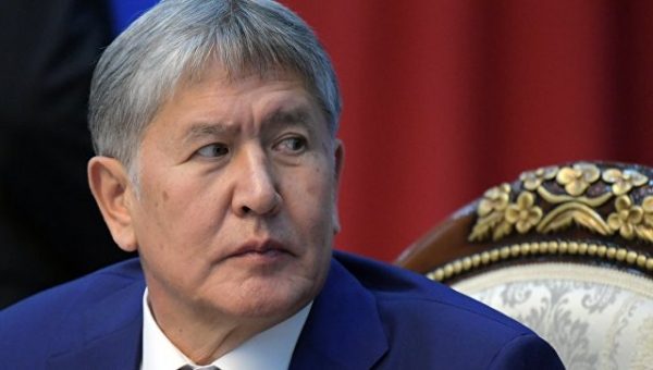 Президент Киргизии усилил полномочия Совета безопасности