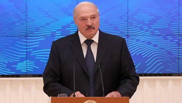 Лукашенко назвал русский язык национальным достоянием Белоруссии