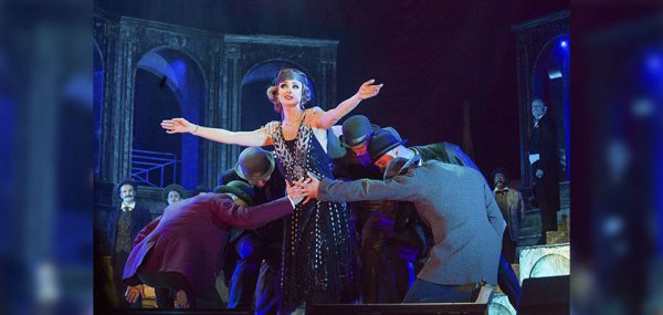 
			
												
				Московский театр мюзикла завершит шестой театральный сезон «Принцессой цирка» со смертельно опасными трюками
